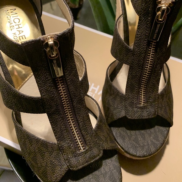 Michael Kors Wedges - Picture 4 of 6